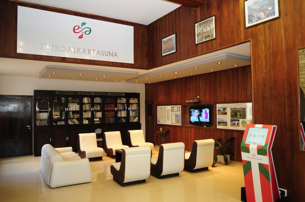 Hotel Euzko Alkartasuna Macachín Dış mekan fotoğraf