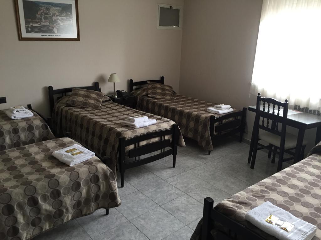 Hotel Euzko Alkartasuna Macachín Dış mekan fotoğraf