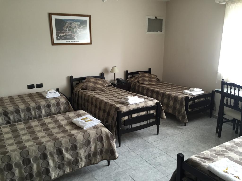 Hotel Euzko Alkartasuna Macachín Dış mekan fotoğraf