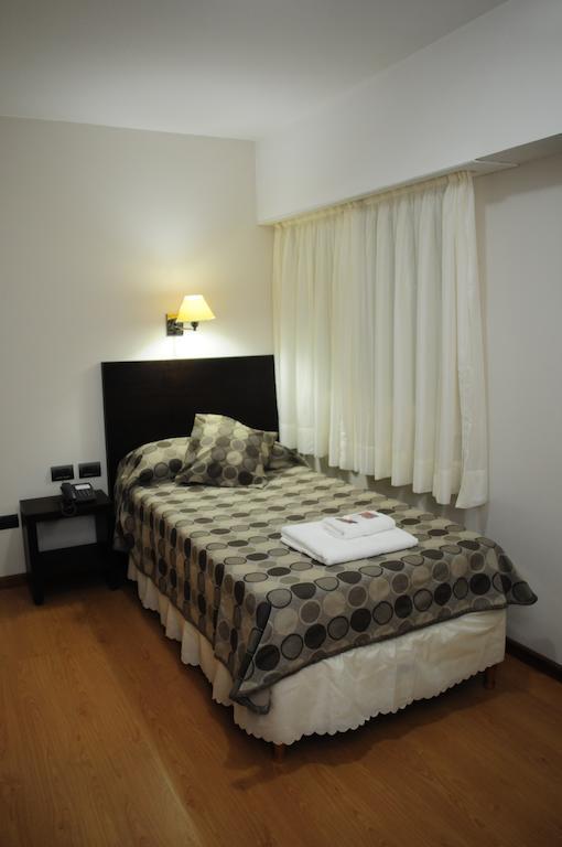Hotel Euzko Alkartasuna Macachín Oda fotoğraf